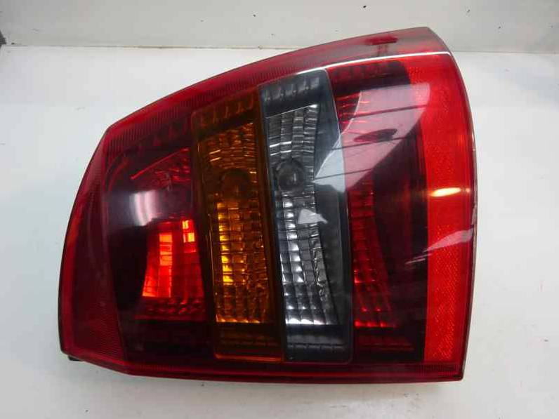 PILOTO TRASERO DERECHO OPEL ASTRA G BERLINA 2003 1.6 16V (101 CV)