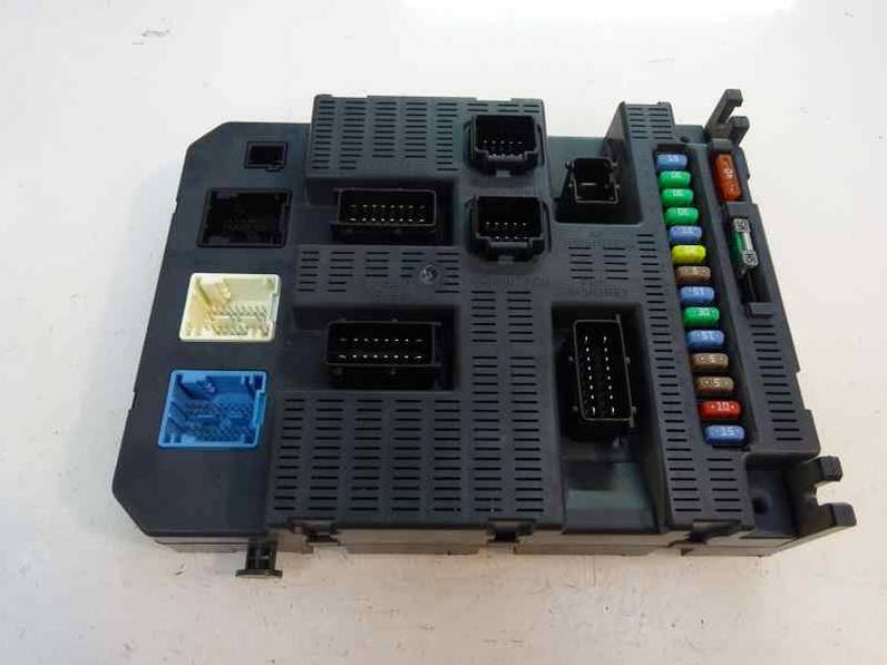 CAJA RELES FUSIBLES PEUGEOT 308 2008 1.6 HDI FAP (109 CV)