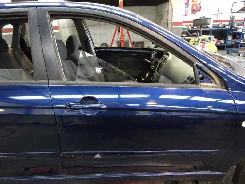 PUERTA DELANTERA DERECHA KIA CERATO 2004 2.0 TURBODIESEL (113 CV)