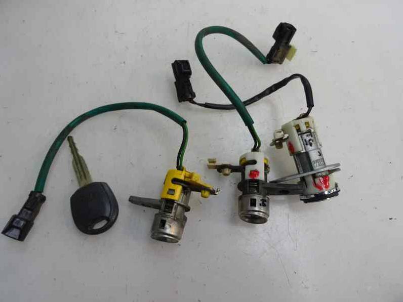 CONMUTADOR DE ARRANQUE KIA CERATO 2004 2.0 TURBODIESEL (113 CV)