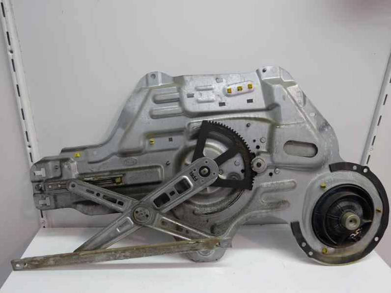 ELEVALUNAS DELANTERO DERECHO KIA CERATO 2004 2.0 TURBODIESEL (113 CV)