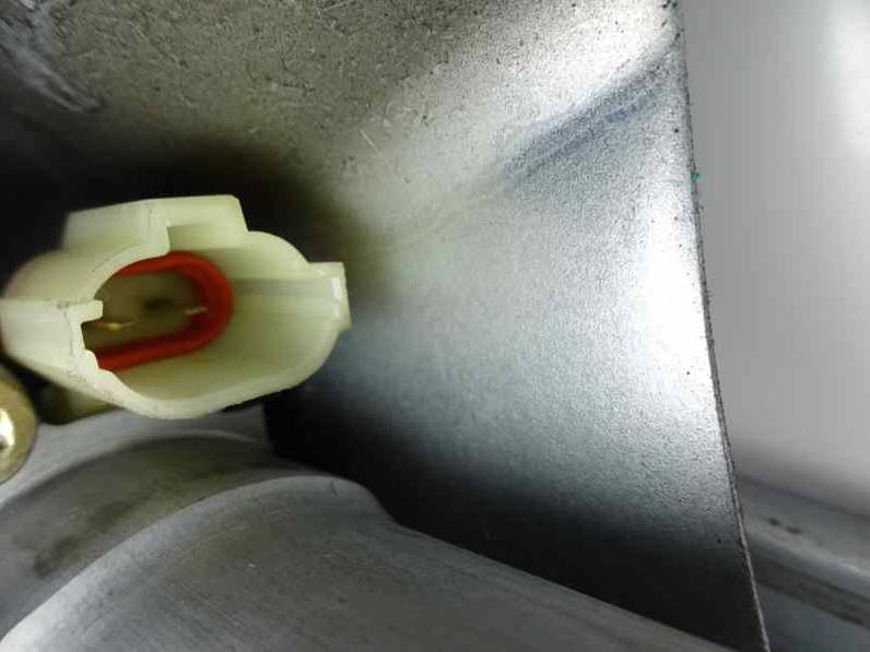 ELEVALUNAS TRASERO IZQUIERDO KIA CERATO 2004 2.0 TURBODIESEL (113 CV)