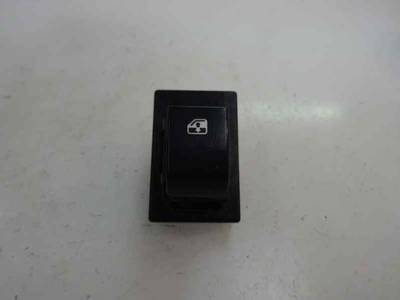 MANDO ELEVALUNAS DELANTERO DERECHO KIA CEE D 2009 1.6 (126 CV)