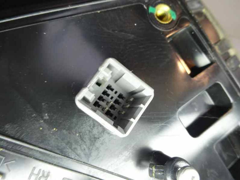 RETROVISOR DERECHO KIA CEE D 2009 1.6 (126 CV)