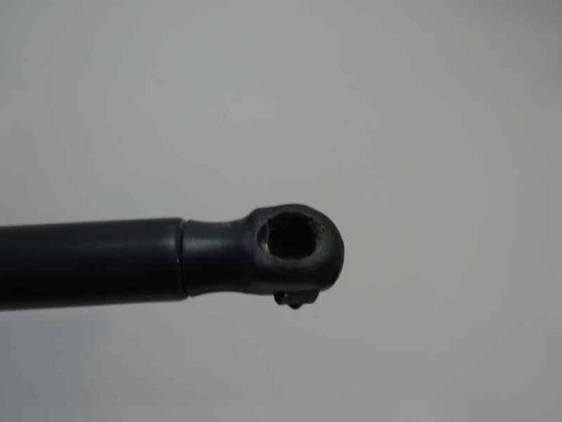 AMORTIGUADOR MALETERO PORTON KIA CEE D 2009 1.6 (126 CV)