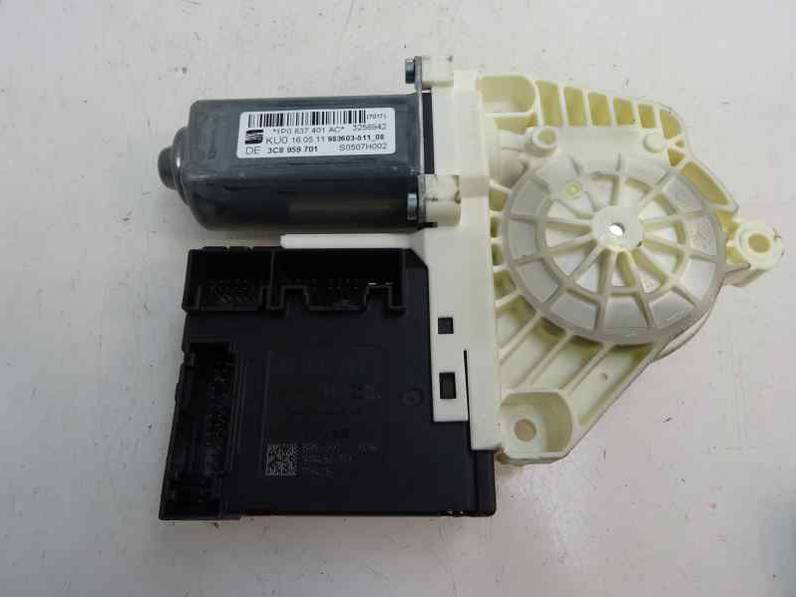 MOTOR ELEVALUNAS DELANTERO IZQUIERDO SEAT LEON 2011 1.6 TDI (105 CV)