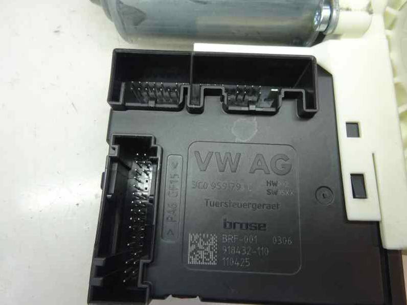 MOTOR ELEVALUNAS DELANTERO IZQUIERDO SEAT LEON 2011 1.6 TDI (105 CV)