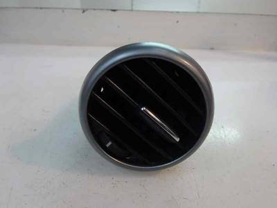 REJILLA AIREADORA SEAT LEON 2011 1.6 TDI (105 CV)