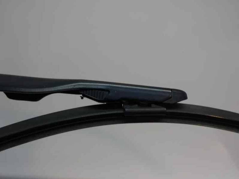 BRAZO LIMPIA DELANTERO DERECHO SEAT LEON 2011 1.6 TDI (105 CV)