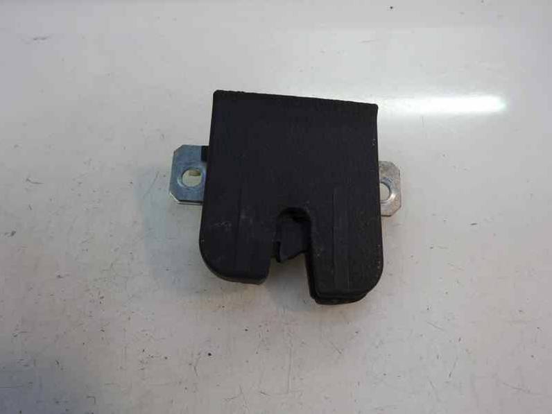 CERRADURA MALETERO PORTON VOLKSWAGEN POLO 2002 1.9 SDI (64 CV)