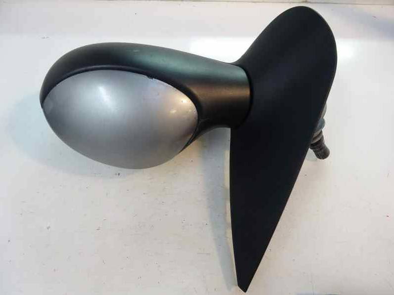 RETROVISOR IZQUIERDO PEUGEOT 206 BERLINA 2001 1.9 D (69 CV)