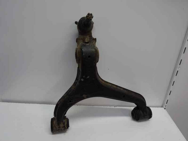 BRAZO SUSPENSION INFERIOR DELANTERO DERECHO SSANGYONG REXTON 2006 2.7 TURBODIESEL (163 CV)