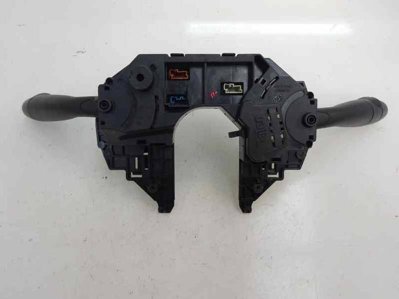 MANDO MULTIFUNCION CITROEN C4 BERLINA 2005 1.6 HDI (109 CV)