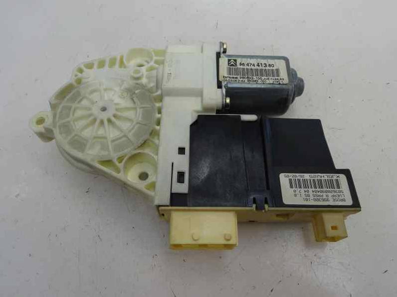 MOTOR ELEVALUNAS DELANTERO DERECHO CITROEN C4 BERLINA 2005 1.6 HDI (109 CV)