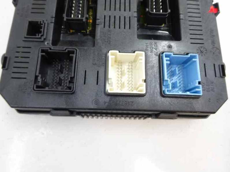 CAJA RELES FUSIBLES CITROEN C4 BERLINA 2005 1.6 HDI (109 CV)