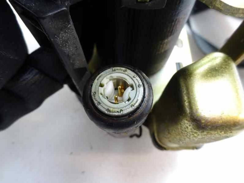 CINTURON SEGURIDAD DELANTERO DERECHO CITROEN C4 BERLINA 2005 1.6 HDI (109 CV)