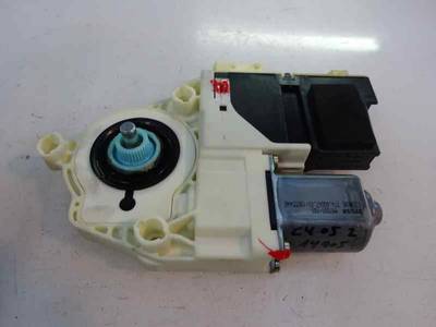 MOTOR ELEVALUNAS DELANTERO DERECHO CITROEN C4 BERLINA 2005 1.4 16V (88 CV)