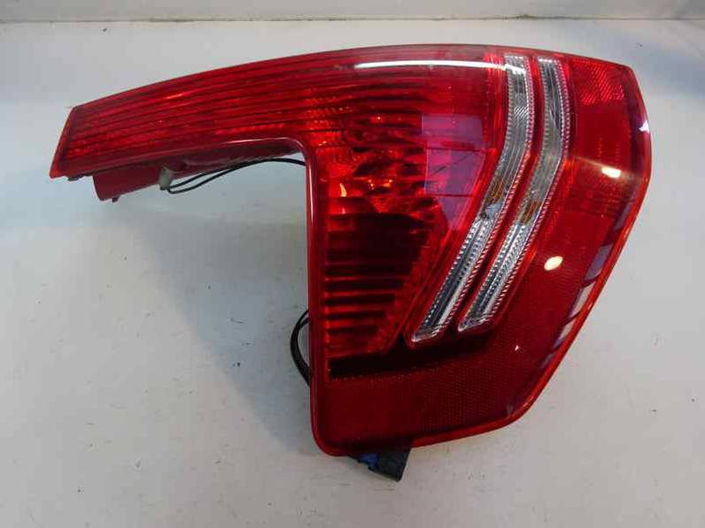 PILOTO TRASERO IZQUIERDO CITROEN C4 BERLINA 2005 1.4 16V (88 CV)