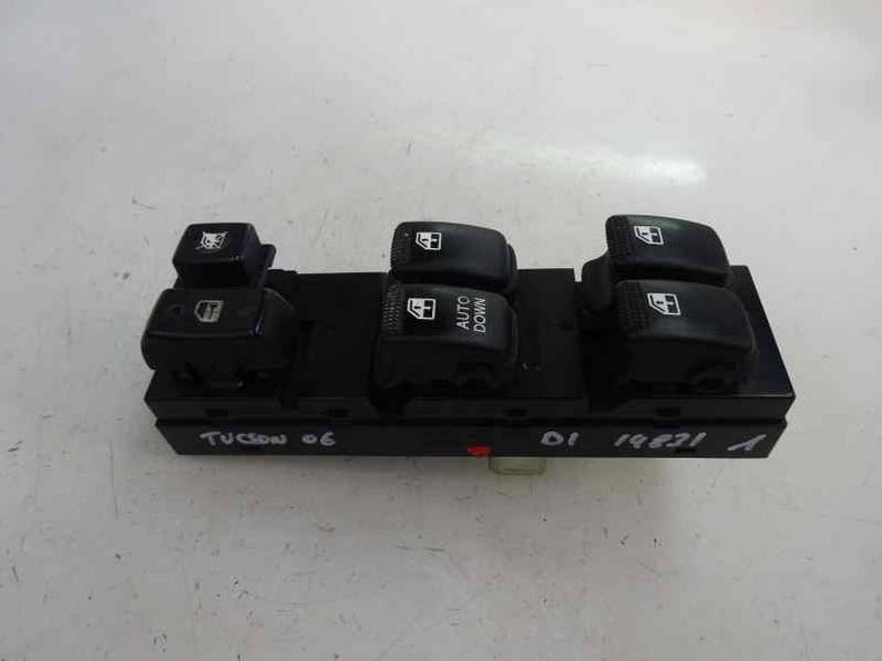 MANDO ELEVALUNAS DELANTERO IZQUIERDO HYUNDAI TUCSON 2006 2.0 CRDI (140 CV)