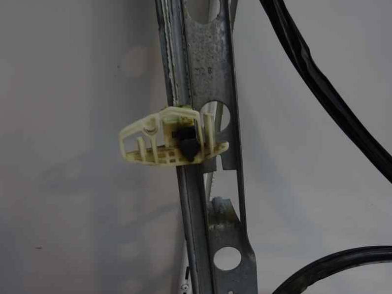 ELEVALUNAS DELANTERO DERECHO RENAULT MEGANE II BERLINA 3P 2008 1.4 16V (98 CV)