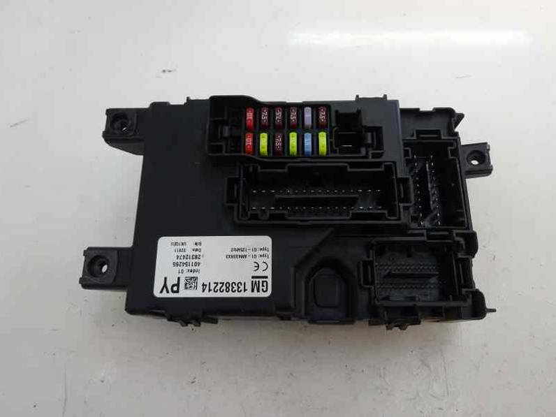 CAJA RELES FUSIBLES OPEL CORSA D 2011 1.3 16V CDTI (75 CV)