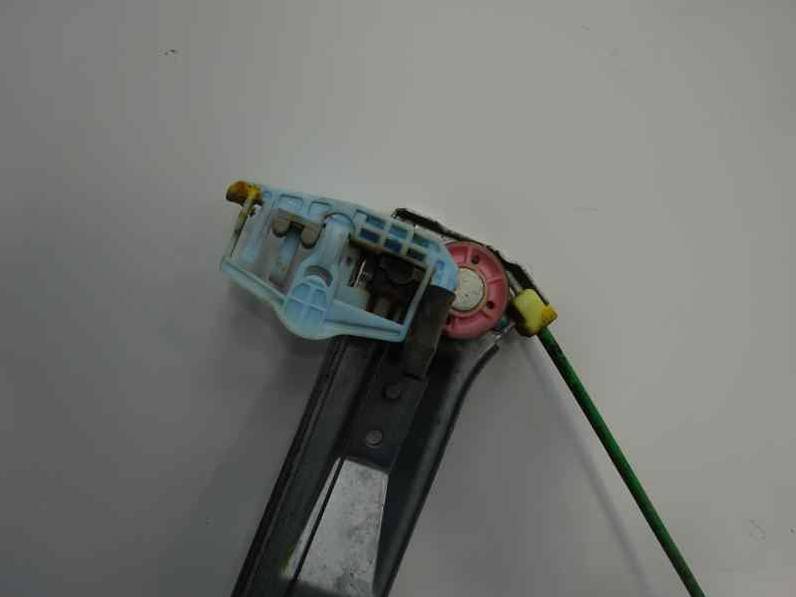 ELEVALUNAS DELANTERO IZQUIERDO OPEL CORSA D 2011 1.3 16V CDTI (75 CV)