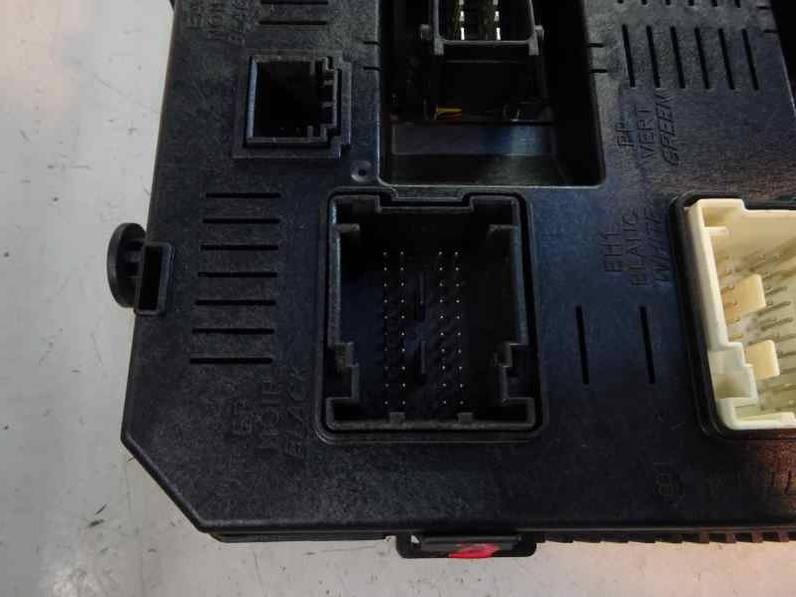 CAJA RELES FUSIBLES PEUGEOT 307 2005 1.6 HDI (109 CV)