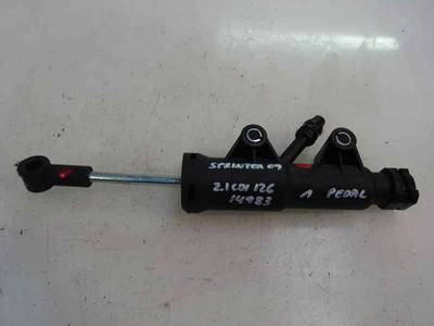 BOMBA EMBRAGUE MERCEDES SPRINTER II JAMES COOK 2009 2.1 CDI (129 CV)