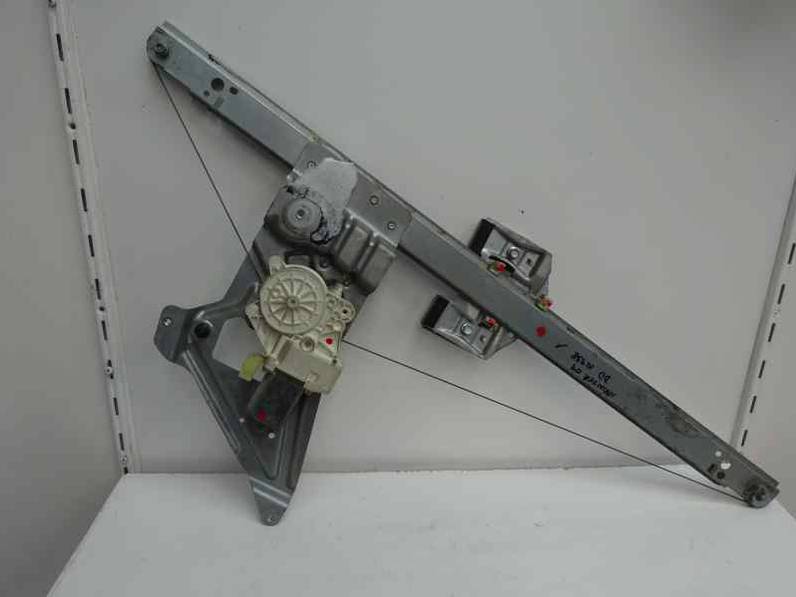 ELEVALUNAS DELANTERO DERECHO MERCEDES SPRINTER II JAMES COOK 2009 2.1 CDI (129 CV)