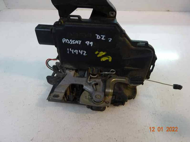CERRADURA PUERTA DELANTERA IZQUIERDA VOLKSWAGEN PASSAT BERLINA 1999 1.9 TDI (116 CV)