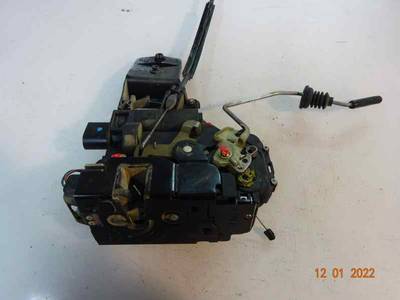 CERRADURA PUERTA DELANTERA DERECHA VOLKSWAGEN PASSAT BERLINA 1999 1.9 TDI (116 CV)