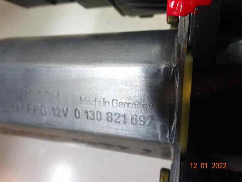 MOTOR ELEVALUNAS TRASERO IZQUIERDO VOLKSWAGEN PASSAT BERLINA 1999 1.9 TDI (116 CV)