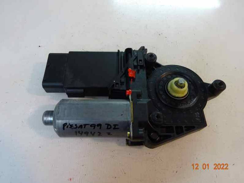 MOTOR ELEVALUNAS DELANTERO IZQUIERDO VOLKSWAGEN PASSAT BERLINA 1999 1.9 TDI (116 CV)