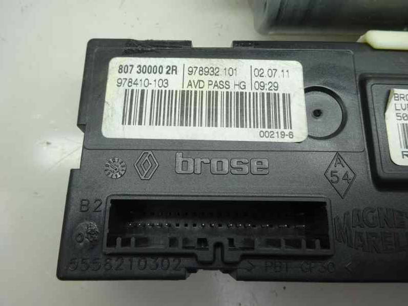 MOTOR ELEVALUNAS DELANTERO DERECHO RENAULT LAGUNA GRANDTOUR III 2011 2.0 DCI D (131 CV)