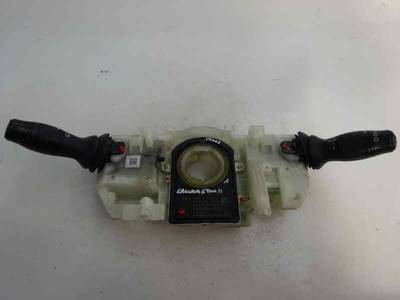 MANDO MULTIFUNCION RENAULT LAGUNA GRANDTOUR III 2011 2.0 DCI D (131 CV)