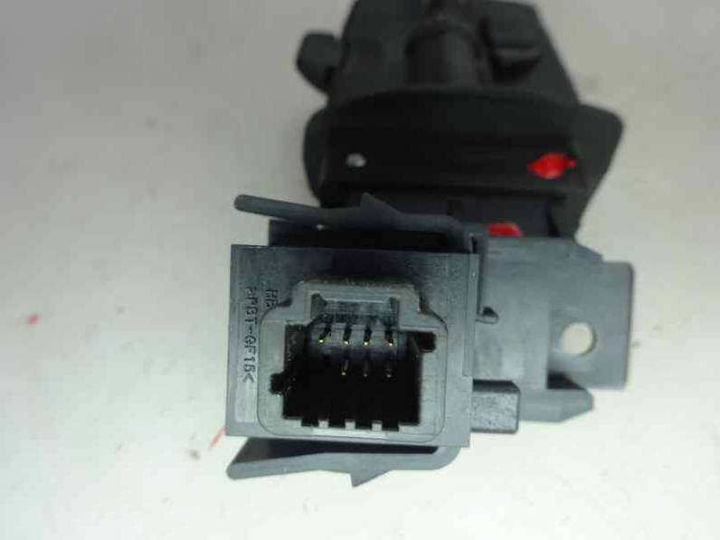 MANDO MULTIFUNCION RENAULT LAGUNA GRANDTOUR III 2011 2.0 DCI D (131 CV)