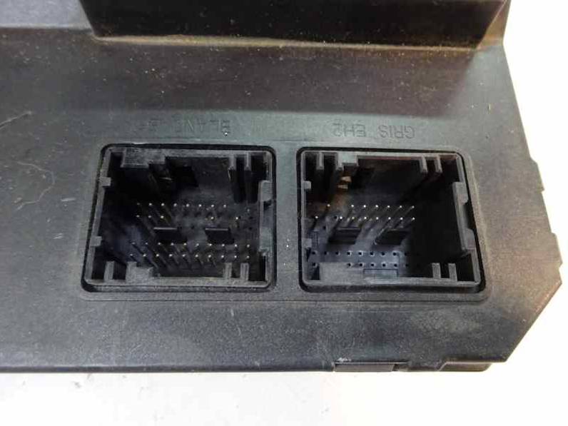 CAJA RELES FUSIBLES PEUGEOT 407 2005 1.6 HDI (109 CV)