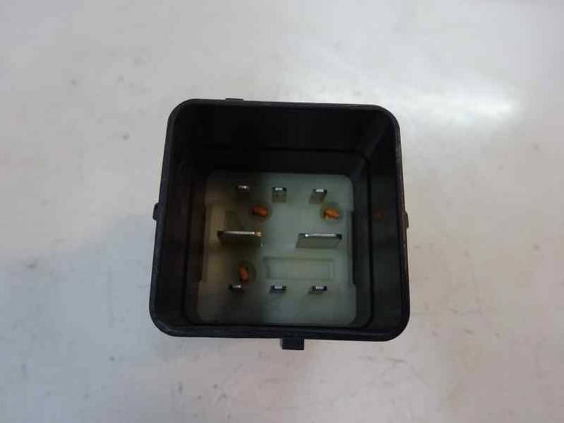 CAJA PRECALENTAMIENTO PEUGEOT 407 2005 1.6 HDI (109 CV)