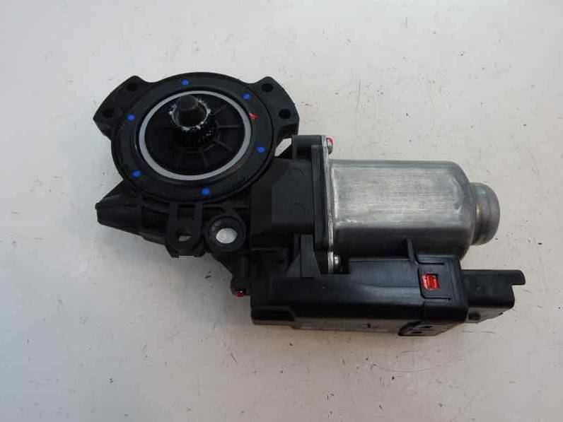 MOTOR ELEVALUNAS DELANTERO DERECHO KIA CEE D 2012 1.6 CRDI (116 CV)
