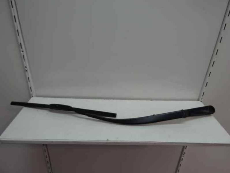 BRAZO LIMPIA DELANTERO DERECHO KIA CEE D 2012 1.6 CRDI (116 CV)