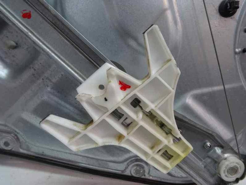 ELEVALUNAS TRASERO DERECHO KIA CEED 2012 1.6 CRDI (116 CV)