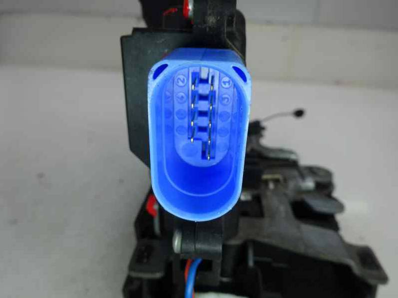 CERRADURA PUERTA DELANTERA IZQUIERDA VOLKSWAGEN CADDY KA KB 2010 1.9 TDI (105 CV)