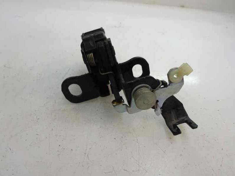 CERRADURA MALETERO PORTON VOLKSWAGEN CADDY KA KB 2010 1.9 TDI (105 CV)