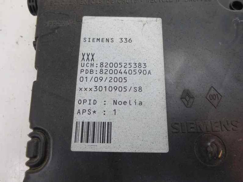 CAJA RELES FUSIBLES RENAULT MEGANE II BERLINA 5P 2005 1.5 DCI D (82 CV)