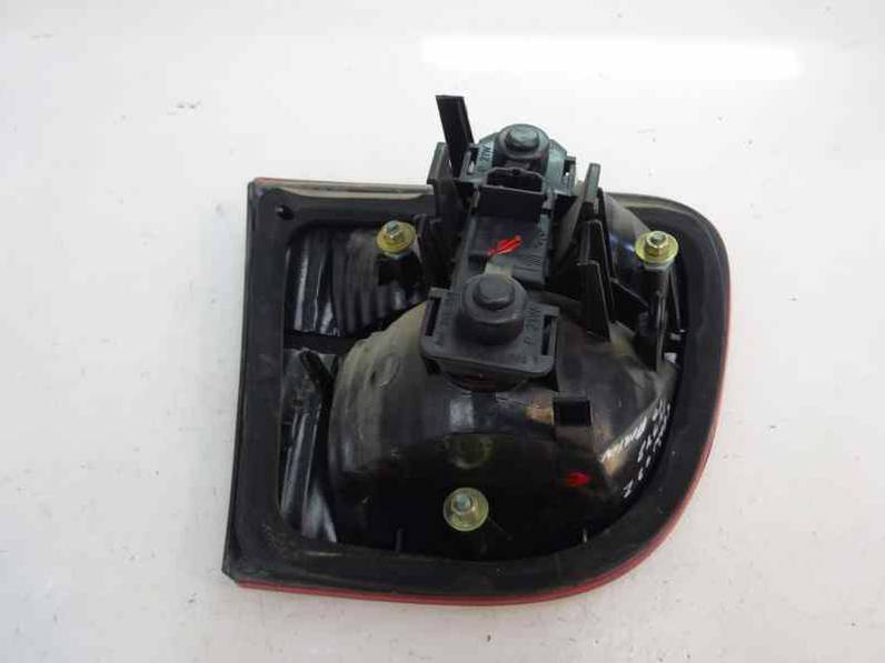 PILOTO TRASERO DERECHO SEAT LEON 2002 1.6 16V (105 CV)