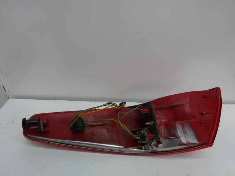 PILOTO TRASERO IZQUIERDO PEUGEOT 607 2001 2.2 HDI FAP (133 CV)