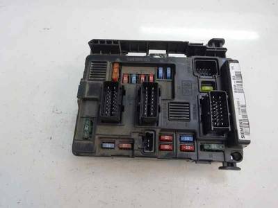 CAJA RELES FUSIBLES CITROEN XSARA PICASSO 2004 2.0 HDI (90 CV)