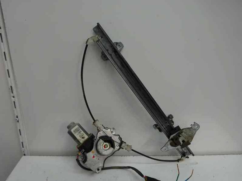 ELEVALUNAS DELANTERO IZQUIERDO NISSAN PRIMERA BERLINA 2000 2.0 TURBODIESEL (90 CV)