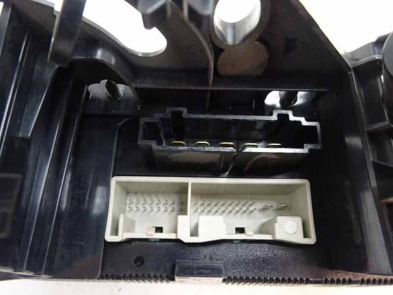 MANDO CALEFACCION AIRE ACONDICIONADO VOLKSWAGEN CADDY KA KB 2008 1.9 TDI (105 CV)