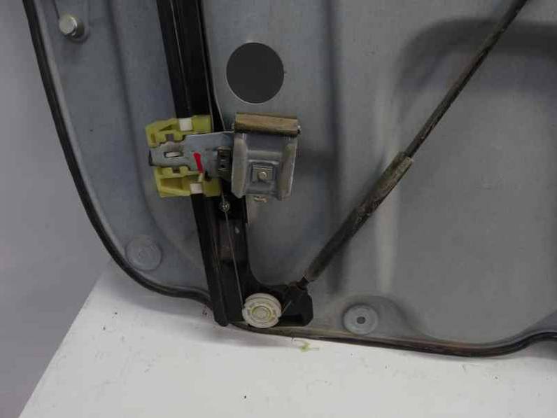 ELEVALUNAS DELANTERO DERECHO VOLKSWAGEN CADDY KA KB 2008 1.9 TDI (105 CV)